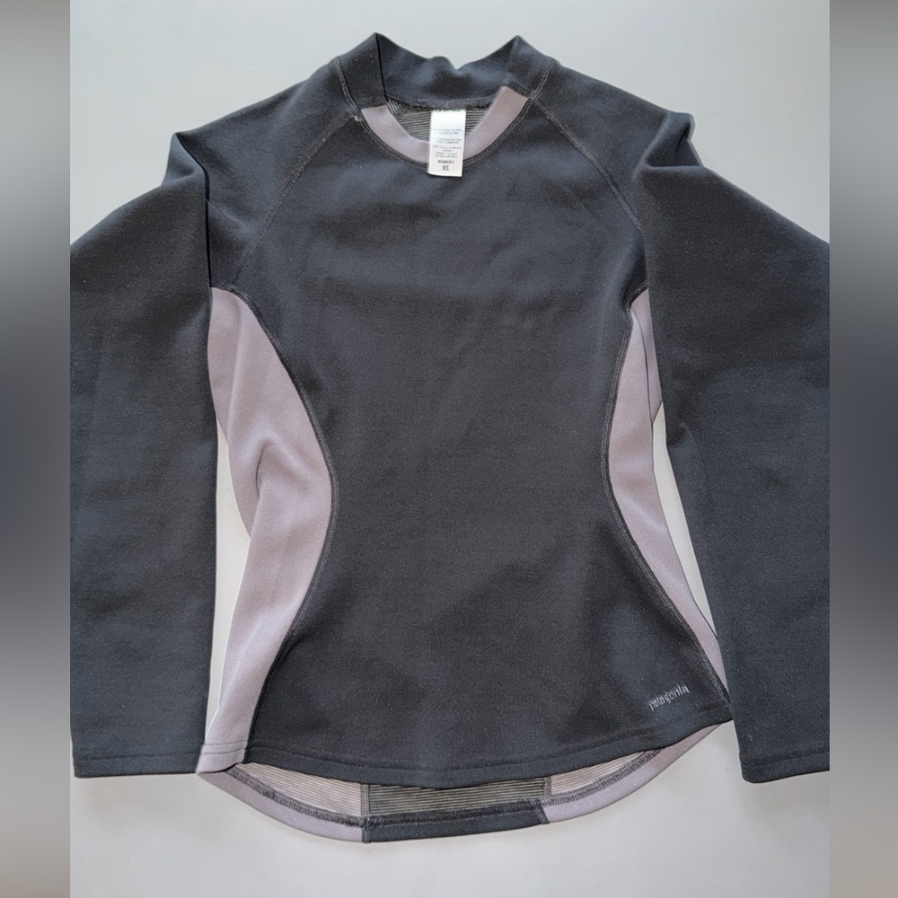 Vintage Rare Patagonia Black Women's Crewneck Performance Top Base Layer XS